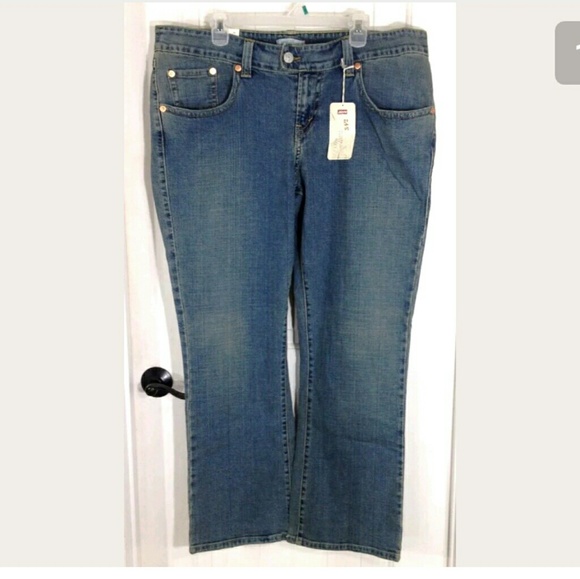 levi's 542 low rise flare